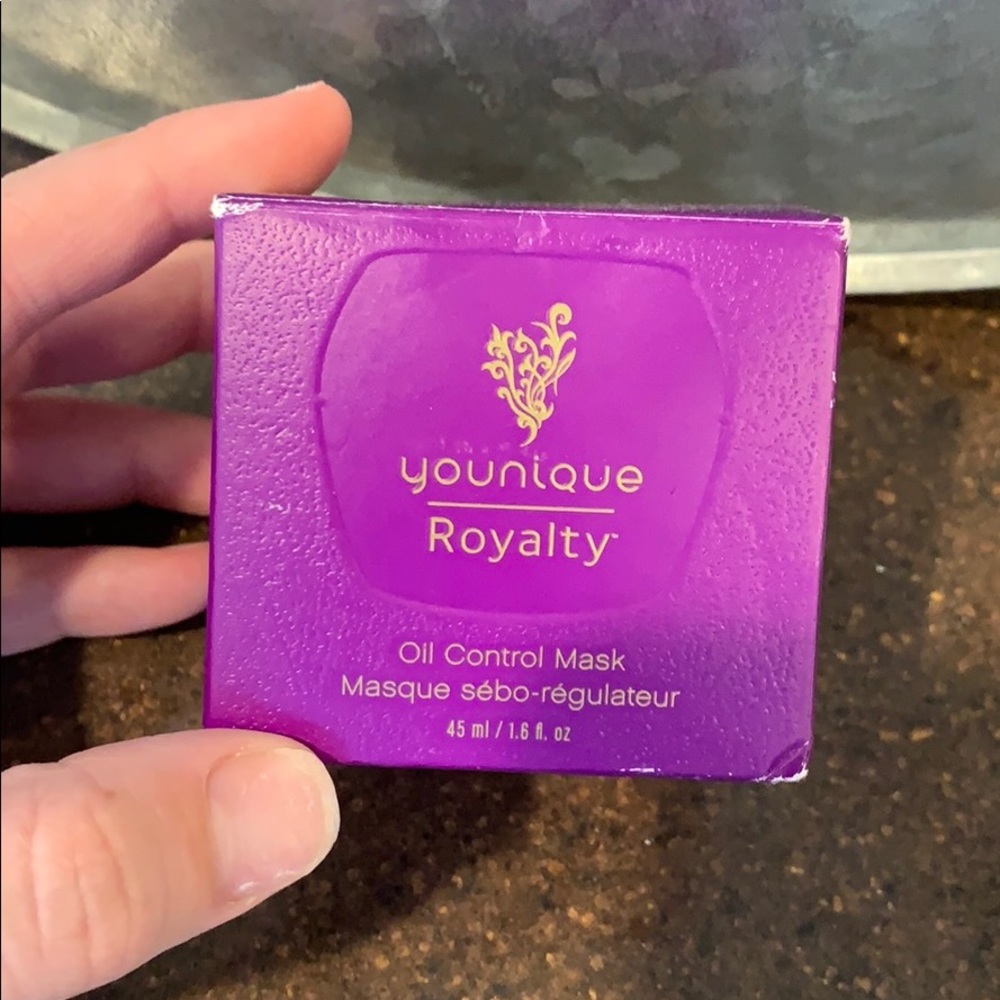 Younique